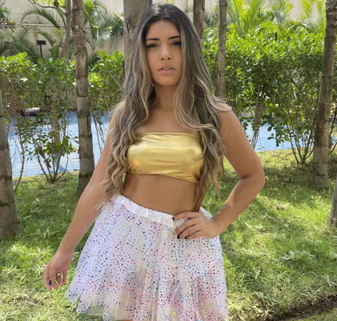 6 Looks de Carnaval com Top Metálico